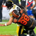 NFL tells teams that uncalled hip-drop tackle on Aaron Rodgers was clear example of penalty